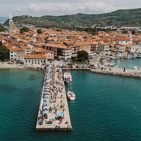 Casa Della Pizza - Parking Included Apartman