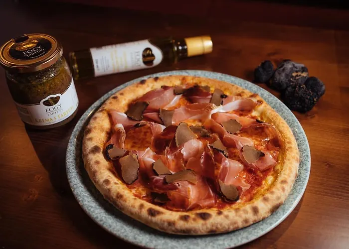 Casa Della Pizza - Parking Included *