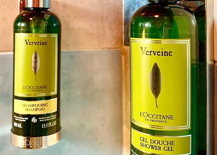 Casa Della Pizza - Parking Included *